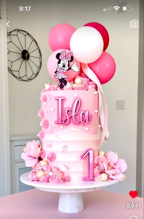 Minnie Mouse Cake Design, Mickey Birthday Cakes, Minnie Mouse Birthday Theme, Modern Birthday Cakes, Minnie Mouse Birthday Party Decorations, Minnie Mouse Birthday Decorations, Minnie Mouse Birthday Cakes, Girly Birthday Party, Jasmine Birthday