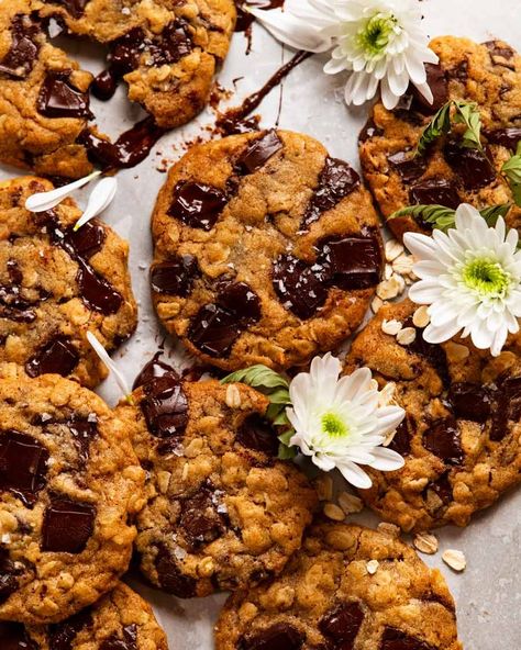 Brown Butter Oatmeal Choc Chip Cookies (easy!) Tineats Recipes, Choc Chip Cookies Easy, Recipe Tins, Oatmeal Choc Chip Cookies, Brown Butter Oatmeal Chocolate Chip, Recipe Tin Eats, Tin Eats, Tin Recipes, Biscuit Recipes