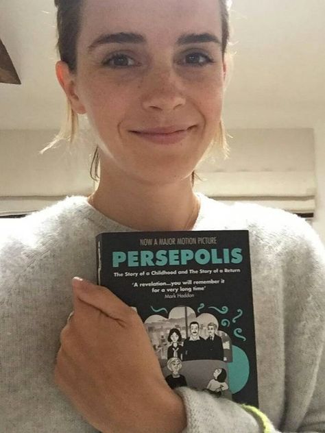 Emma Watson Interviews Persepolis Author Marjane Satrapi Emma Watson Book Club, Feminist Books, Book Club Reads, Kurt Vonnegut, Emma Thompson, Summer Reading Lists, Harry Potter Film, Tom Felton, Teen Vogue