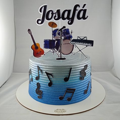 Karaoke Cake, Bolo Musical, Guitar Birthday, Sweet Birthday Cake, Music Cakes, Music Cake, Diy Techniques And Supplies, Unique Birthday Cakes, Safari Cakes