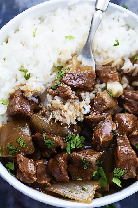 Rice In Slow Cooker, Beef Chunks, Crockpot Dump Recipes, Dump Meals, Beef And Rice, Stew Meat, Crockpot Dishes, Crockpot Beef, Crock Pot Slow Cooker