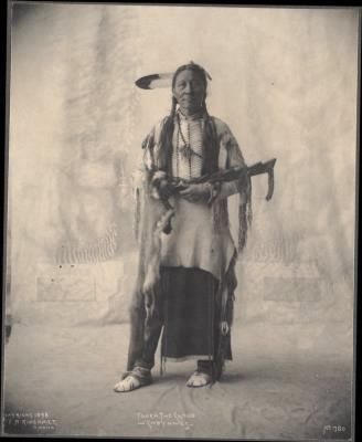 73 - Touch The Cloud, Cheyennes Photos - Native Americans (Rinehart) - Fold3 Cheyenne Tribe, Native American Woman, American Indian History, Native American Clothing, Native American Men, Native American Photos, Indigenous Americans, Native American Peoples, Native American Heritage