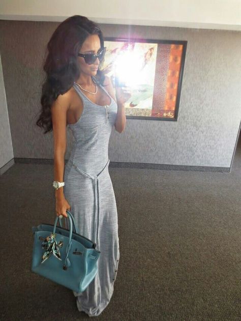 Cool grey maxi dress Lilly Ghalichi, Old Pics, Grey Maxi Dress, Shooting Stars, Passion For Fashion, Women's Style, Dress To Impress, Gowns Dresses, Spring Fashion