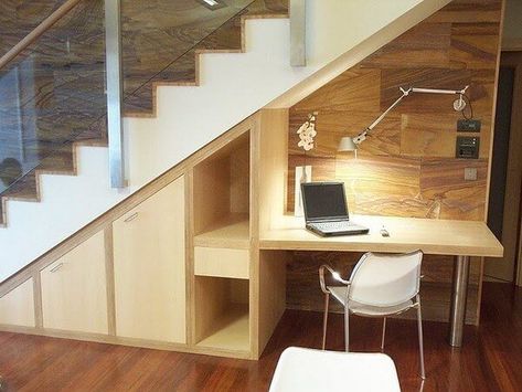 21+ Clever Space-Saving Under Stair Storage Ideas & Solutions For 2021 Desk Under Stairs, Under Staircase Ideas, Office Under Stairs, Storage Under Staircase, Kitchen Under Stairs, Under Stairs Nook, Room Under Stairs, Space Under Stairs, Stair Nook