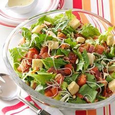 Church Potluck Recipes, Potluck Salad, Salad And Dressing, Salad Aesthetic, Potluck Dinner, Spaghetti Dinner, Green Salad Recipes, Taste Of Home Recipes, Best Salad Recipes