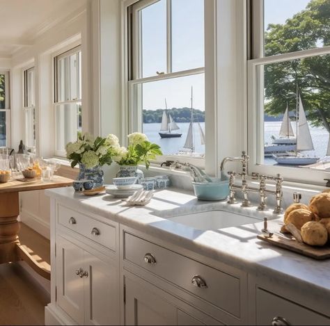 New England House Aesthetic, Beach House Aesthetic Interior Design, Beach House Aesthetic Kitchen, New England Summer House Interior, Nantucket Home Interior, East Coast Interior Design, Costal House Aesthic, Nantucket House Aesthetic Interior, East Coast House Aesthetic Interior