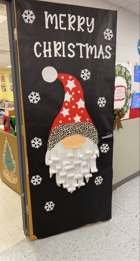 Frosty Door Decoration, Christmas Decoration For Doors Classroom, Teacher Door Ideas Christmas, Classroom Door Decoration Ideas Christmas, Christmas Wall Decorations For School, Christmas Door Decorating Contest Office Diy, Gnome Door Ideas For Classroom, Unique Classroom Door Ideas, Christmas Gnome Door Decoration School