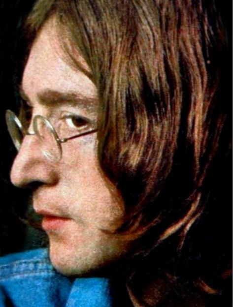 John Lennon 1969, John Lennon Glasses, Jhon Lennon, John Lemon, Beatles Ringo, Beatles George, John Lennon And Yoko, The White Album, Romantic Music