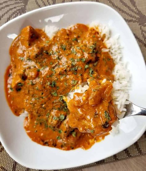 Coconut Curry Chicken Rice And Meat, Creamy Coconut Chicken, Coconut Chicken Curry, Pollo Guisado, Coconut Milk Curry, Butter Chicken Recipe, Coconut Chicken, Coconut Curry Chicken, Curry Dishes