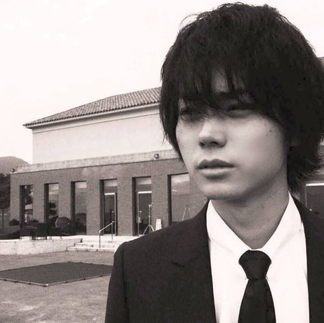 Masaki Suda, Black White, White, Black