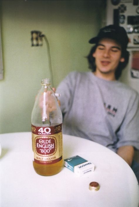 straight chilling. Kids Movie 1995, Justin Pierce, 90s Skaters, Harmony Korine, Larry Clark, Septième Art, Gold Peak Tea, Film Inspiration, Adult Swim