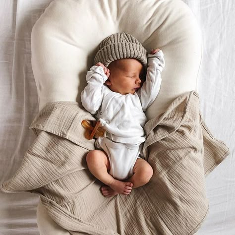 Our Snuggle Me is the one and only patented sensory lounger for baby. Designed to give baby the feeling of being held or touched. Check us out @snuggle_me_organic on Instagram and because we know how expensive newborn essentials can get, use code PIN25 to get 25% off your Snuggle Me Organic purchase. Hes Here Announcement, Baby Fever Boys, Snuggle Me, Foto Baby, Newborn Essentials, Baby Style, Everything Baby, Tiny Humans