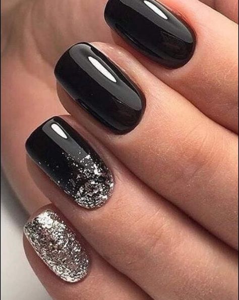 Dark Acrylic Nails, Black Gel Nails, Black Nails With Glitter, Short Square Nails, White Acrylic Nails, Black Nail Designs, Nails 2023, Fancy Nails, Square Nails