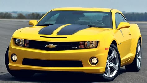 El deportivo americano se lanzará en la Argentina en 2013. 2012 Camaro Ss, 2011 Camaro Ss, Chevrolet Camaro Bumblebee, Chevrolet Camaro 2015, Yellow Camaro, 2012 Camaro, Cars Chevrolet, 1967 Chevrolet Impala, Camaro Car