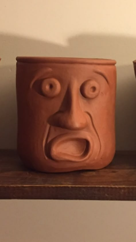 Ceramic Vase With Face, Clay Face Pot, Pottery With Faces, Face Vases Ceramics, Face Jugs Pottery, Vase With Face, Face Pottery, Face Pots, Ceramic Faces