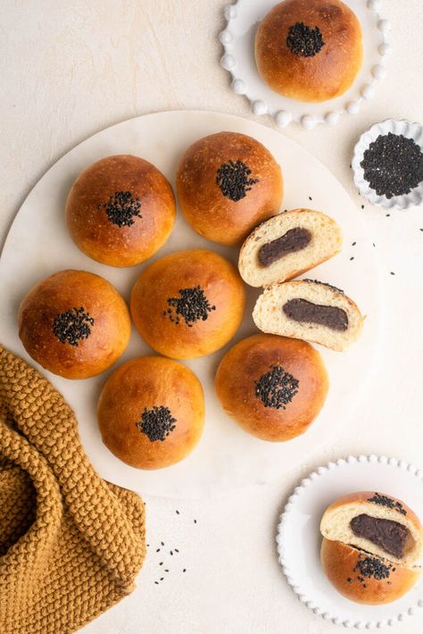 Anpan Recipe, Red Bean Paste Recipe, Bean Paste Recipe, Bean Bake, Milk Buns, Japanese Milk Bread, Milk Bun, Kitchen Notes, Paste Recipe