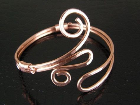 Diy Wire Jewelry Rings, Bracelet Arm, Arm Cuff Bracelet, Diy Jewelry Rings, Wire Jewelry Rings, Wire Wrapped Stone Jewelry, Wire Jewelery, Wire Wrap Jewelry Designs, Wire Wrapped Jewelry Diy