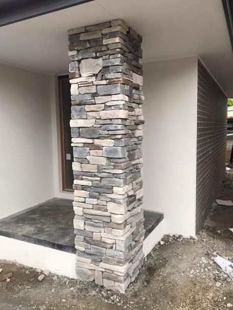 Stone Veneer Porch, Exterior Stone Wall Cladding, House Pillars, Wall Cladding Designs, Outdoor Columns, Stone Walls Interior, Brick Columns, House Fence Design, Stone Wall Design