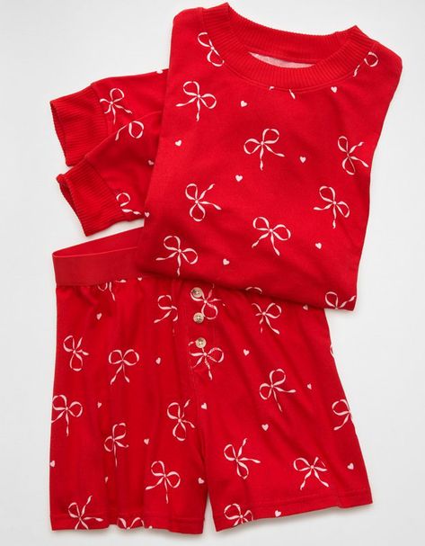 I'm sharing the love with you! Check out the cool stuff I just found at AEO: https://www.ae.com/us/en/p/0575_3386_600 Cute Christmas Pajamas, White Jeans Men, Athletic Fit Jeans, Graphic Tee Dress, Holiday Pajamas, Cute Pajamas, Jean Trends, Curvy Jeans, Costume Shop