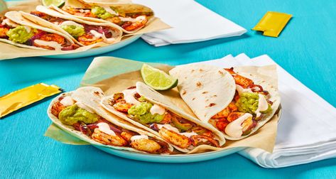 Simple, convenient, and delicious: that’s what’s in store with our Cantina Shrimp Fajitas recipe, made with pre-measured, high-quality ingredients. Shrimp Fajitas Recipe, Fajita Spices, Spicy Guacamole, Fajitas Recipe, Shrimp Fajitas, Melt Recipe, Hello Fresh Recipes, Fajita Recipe, Stuffed Poblano Peppers