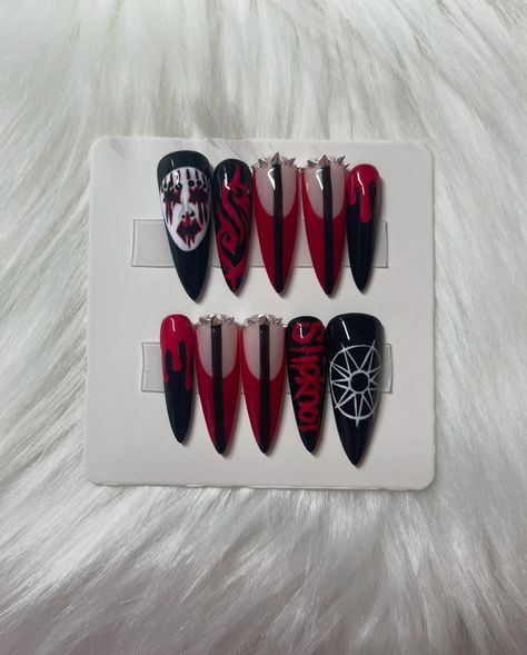 More cool sets from today 😮‍💨🫶🏼 #pressonnails #slipknotnails #slipknot #custompressons #cute #bowsonnails #floralnails #lovemyjob Slipknot Nails, Slipknot, Floral Nails, Love My Job, Nail Designer, Press On Nails, Nails