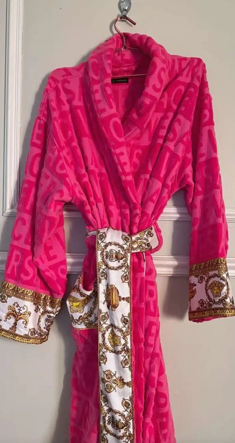 Versace Robe Aesthetic, Versace Dressing Gown, Versace Bathrobe, Pajama Outfit, Wishlist 2024, Body Hygiene, Baddie Tips, Luxury Purses, Fashion Wishlist