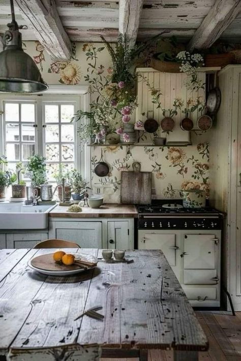 Cottage Core Kitchen, Cottagecore Kitchen, Casa Vintage, Cottage Kitchens, Cottage Interiors, Boho Kitchen, Cottage Kitchen, Farmhouse Kitchen Decor, Rustic Kitchen