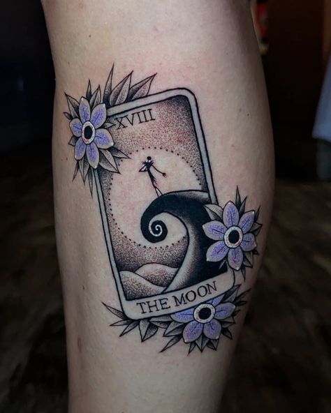 The Moon tarot card featuring the Nightmare Before Christmas! Love this so much. Thank you Alyssa! * * * #nightmarebeforechristmastattoo #thenightmarebeforechristmas #tarotcard #themoontarotcard #Disneytattoo #timburtontattoo Nj Tattoo, Skellington Tattoo, Dark Disney Tattoo, Christmas Tattoos, Tattoo Nightmares, Neat Tattoos, Jack Skellington Tattoo, Small Feminine Tattoos, Coffin Tattoo