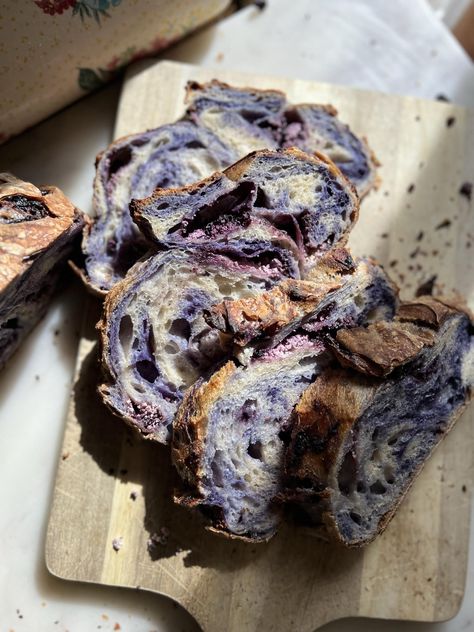 Blueberry Goat Cheese Sourdough, Blueberry Sourdough Bagels, Sourdough Loaf Flavors, Sourdough Inclusion Ideas, Cheese Sourdough, Sourdough Blueberry, Blueberry Goat Cheese, Sourdough Focaccia, Sourdough Loaf