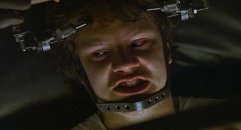 Patricia Kalember, Pruitt Taylor Vince, Danny Aiello, Jason Alexander, Lewis Black, Tim Robbins, Macaulay Culkin, Jacob's Ladder, Psychological Horror