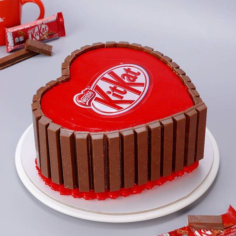 Fun Food Ideas, Buttercream Birthday Cake, Kit Kat Cake, Birthday Cake Decorating Ideas, Chocolate Cake Designs, Cake Decorating Ideas, Creative Birthday, Cake Youtube, Valentine Cake