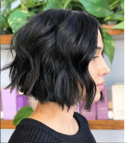 Beckham Hair, Easy Short Haircuts, Really Short Hair, American Hairstyles, Short Brown Hair, Wavy Hairstyles, Short Layered Haircuts, Short Wavy Hair, Short Wavy