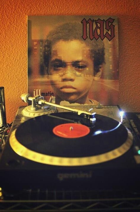 Nas Nas Hip Hop, Nas Illmatic, Hip Hop Aesthetic, Cultura Hip Hop, Hip Hop Classics, Vinyl Aesthetic, 90s Rap, Rapper Art, Real Hip Hop