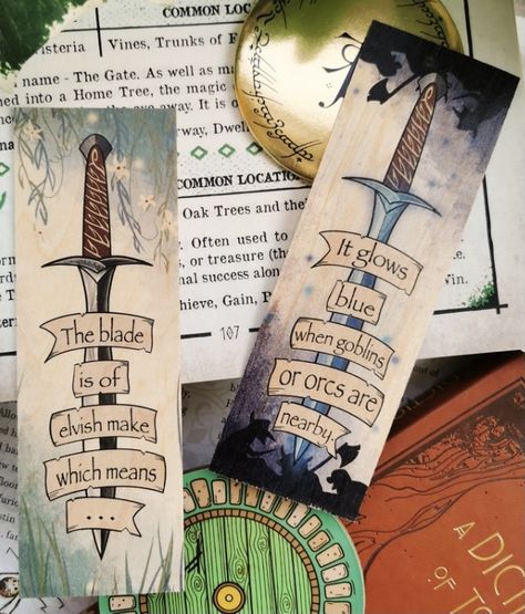 Lotr Bookmark Diy, The Hobbit Bookmark, Lord Of The Ring Bookmark, Hobbit Bookmark, Lotr Bookmark, Lord Of The Rings Bookmark, Fantasy Bookmarks, Roi Arthur, Wood Burn Designs