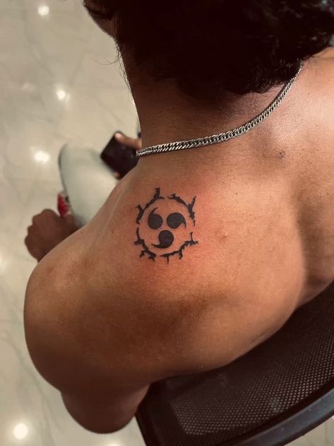 Curse Mark Tattoo Designs, Sasuke Uchiha Curse Mark Tattoo, Assume Curse Mark Tattoo, Mandala Tattoo On Elbow, Sasuke Mark, Cursed Mark Tattoo, Pen Tatoos Ideas, Naruto Curse Mark Tattoo, Sasuke Tattoo Ideas