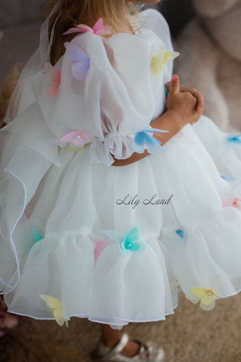 Butterfly Dress Design, Butterfly White, Girls Dresses Diy, White Tutu, Kids Dress Wear, Kids Gown, Kids Fashion Dress, Kids Designer Dresses