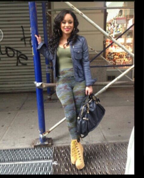 Tahiry Jose....if I had the money for a fake butt I'd get one like hers lol Tahiry Jose, Natalie Nunn, Instagram Reality, Urban Model, Hip Hop Wear, Nyc Streets, Timberland Heels, Star Style, Girl Swag