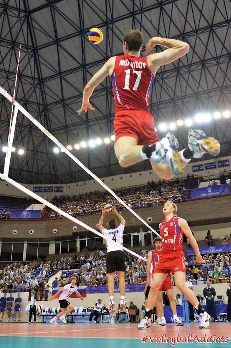 Volleyball Spike Pose, Man Volleyball, Volleyball Spike, Volleyball Men, Men Volleyball, Volleyball Images, Volleyball Team Pictures, Sports Photoshoot, Volleyball Photography