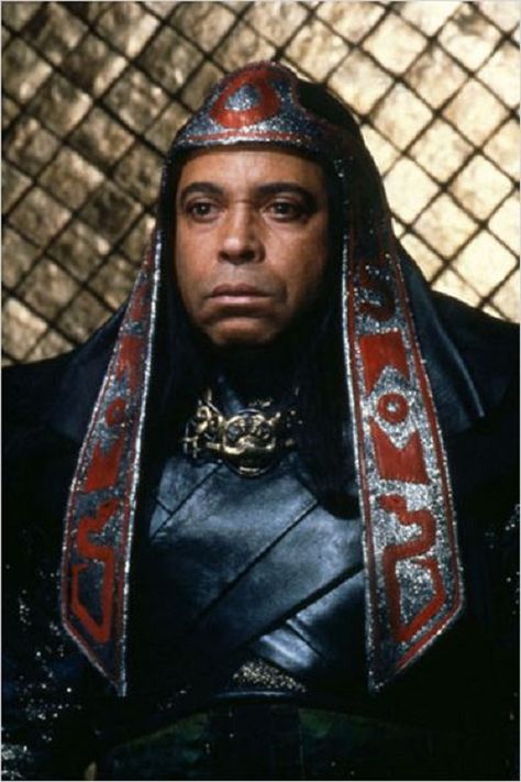 James Earl Jones Valerie Quennessen, Barbarian Movie, Conan The Barbarian 1982, Barbarian King, James Earl Jones, The Fallen Angel, Conan Movie, Movie Shots, Red Sonja