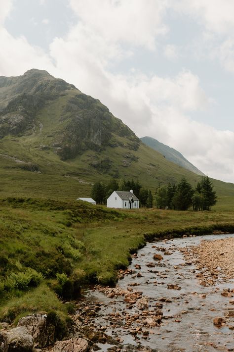 How to Spend Two Days in Glencoe, Scotland (2024 Itinerary + Travel Tips) — Wilder With You Bond Skyfall, James Bond Skyfall, Glen Etive, Glencoe Scotland, Scotland Road Trip, The Three Sisters, Perfect Days, Hiking Destinations, Three Sisters