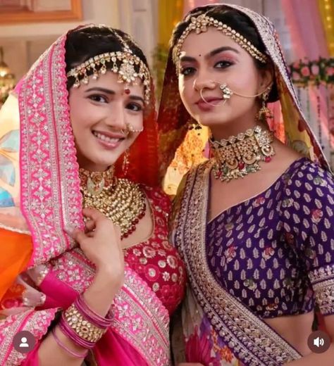 Samridhi Shukla, Sister Bond, Yrkkh Abhira, Bridal Nose Ring, Cute Celebrity Couples, Pranali Rathod, Mexican Women, Arabian Beauty Women, Teen Girl Dresses