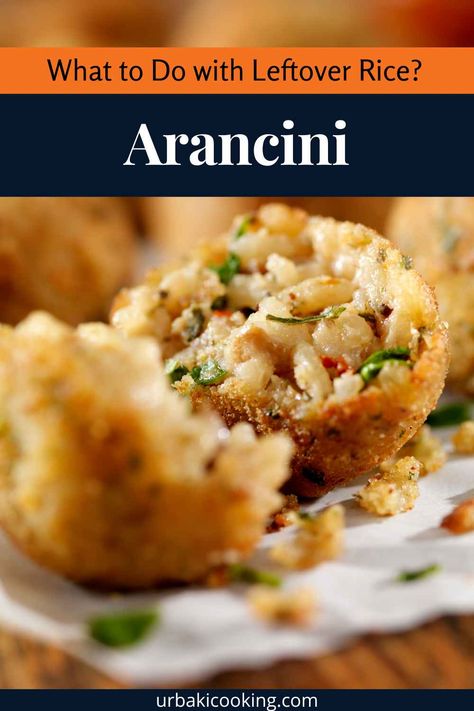 Aranchini Recipe, Cheesy Rice Balls, Rice Crispies Recipe, Cooked Rice Recipes, Leftover Rice Recipes, Arancini Recipe, Air Fryer Recipes Appetizers, White Rice Recipes, Italian Street Food