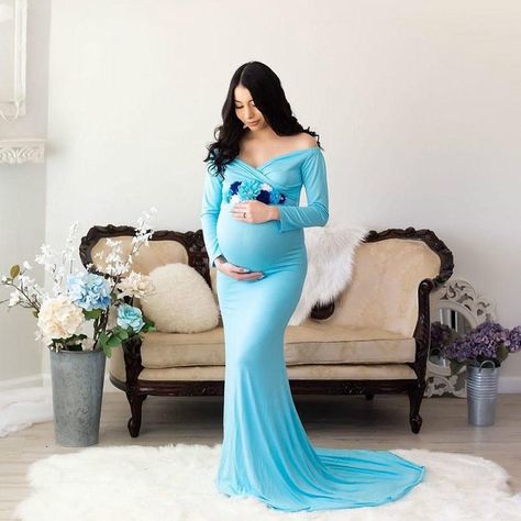 Pregnant Photo Shoot, Maternity Gowns For Photoshoot, Maxi Maternity Dress, Pregnant Photo, Pregnancy Dress, Fitted Gowns, Pregnancy Clothes, Gown Photos, Full Length Skirts