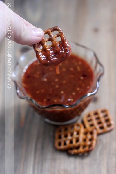 Raspberry Honey Mustard Dip, Honey Mustard Pretzel Dip, Mustard Pretzel Dip, Pretzel Dipping Sauce, Raspberry Mustard, Raspberry Dressing, Mustard Pretzels, Honey Mustard Pretzels, Honey Mustard Dip