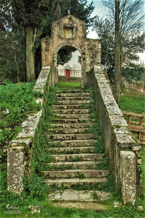 Corfu Island, Art Statue, Corfu Greece, Places In Italy, Perfect House, Chichen Itza, Corfu, Greek Islands, Greece