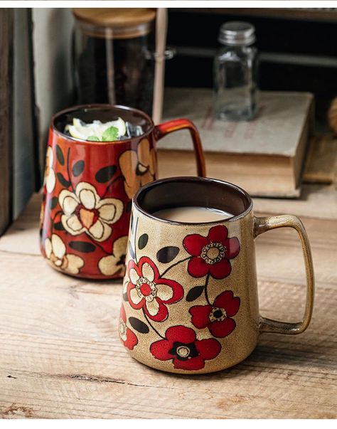 Eclectic Dishware, Coffee Mugs Unique, Ceramic Mug With Lid, Mugs Unique, Cozy Drinks, Cerámica Ideas, Painted Pottery, Beautiful Tea, Large Coffee Mugs