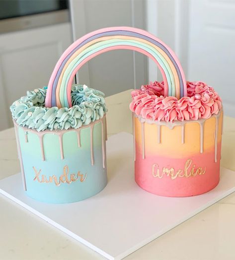 First Birthday Cake Girl, First Birthday Cake Boy, Birthday Cake Pics, Twin Cakes, Girl First Birthday Cake, First Birthday Cake Ideas, Birthday Cake Girl, Twin Birthday Cakes, 8th Birthday Cake