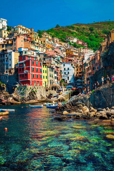 Italy Beautiful Places, Cinque Terre Beach, Beaches In Italy, Villages In Italy, Beautiful Places In Italy, Italy Cinque Terre, Italy Beautiful, Cinque Terre Italy, Places In Italy