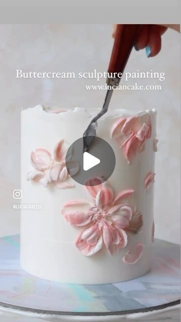 Palette Knife Cake, Palette Knife Flowers, Sculpture Flower, Ganache Cake, Buttercream Flower Cake, Cake Classes, Baking Classes, Chocolate Flowers, Buttercream Flowers