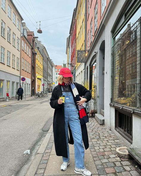 Some layered lewks from last season ~ v excited for the big wardrobe switcheroo, less excited for the cold weather it brings with it 🥶🤘🏼 Copenhagen Aesthetic Outfits, Winter Overalls Outfit, Copenhagen Instagram, Overalls Outfit Fall, Copenhagen Aesthetic, Big Wardrobe, East Coast Style, Work Fits, Overall Outfit